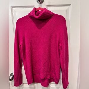 J. Crew Super Soft Sweater! Some Pilling